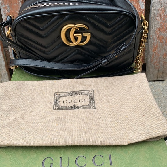 Gucci Handbags - Gucci GG Marmont Small Shoulder Bag